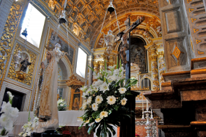 Santuário de Nossa Senhora da Nazaré interior Sítio da Nazaré