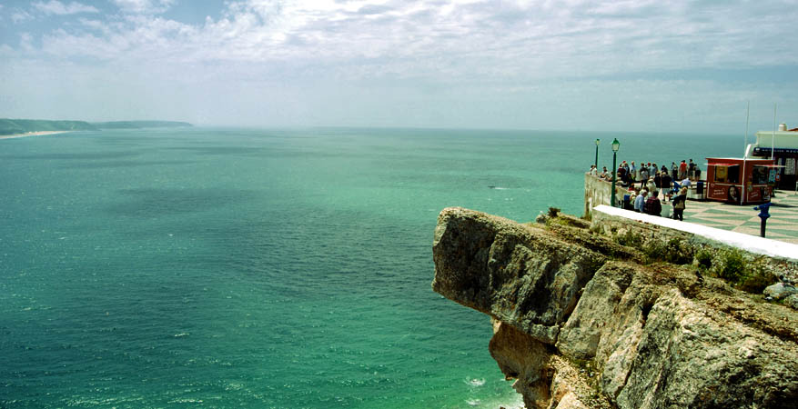 Vista do Sítio sobre a vila da Nazaré