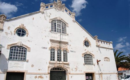 Teatro Chaby Pinheiro em Nazaré  // GoNazaré Guia Turístico Local
