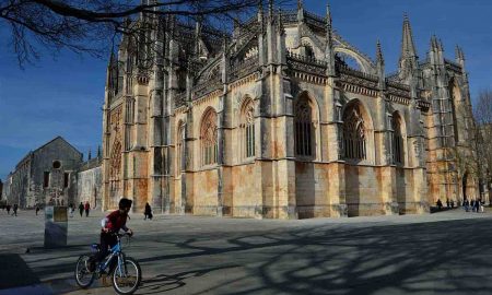 Alcobaça & Batalha Monasteries // GoNazare your Local Touristic Guide