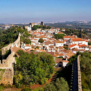 Nazaré o Guia Turístico Oficial da Vila, Óbidos-Histórias-Medievais-&-Lugares-Secretos,-GoNazare-Guia-Turístico-da-Nazaré