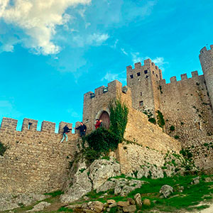 Nazaré o Guia Turístico Oficial da Vila, Óbidos & Nazaré Visita Guiada Privada - GoNazare Guia Turístico da Nazaré team 2025